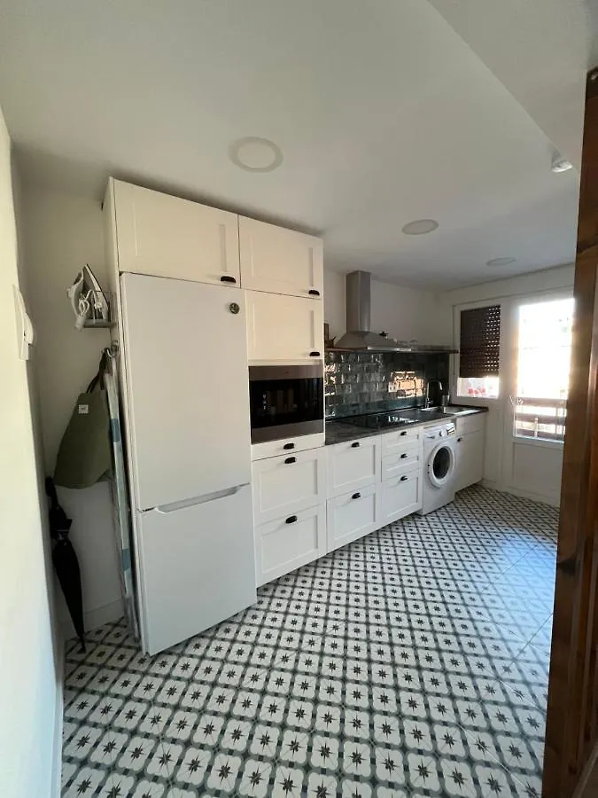 Apartment For 4 In Lejona Casa Natalia No Elevator Spain