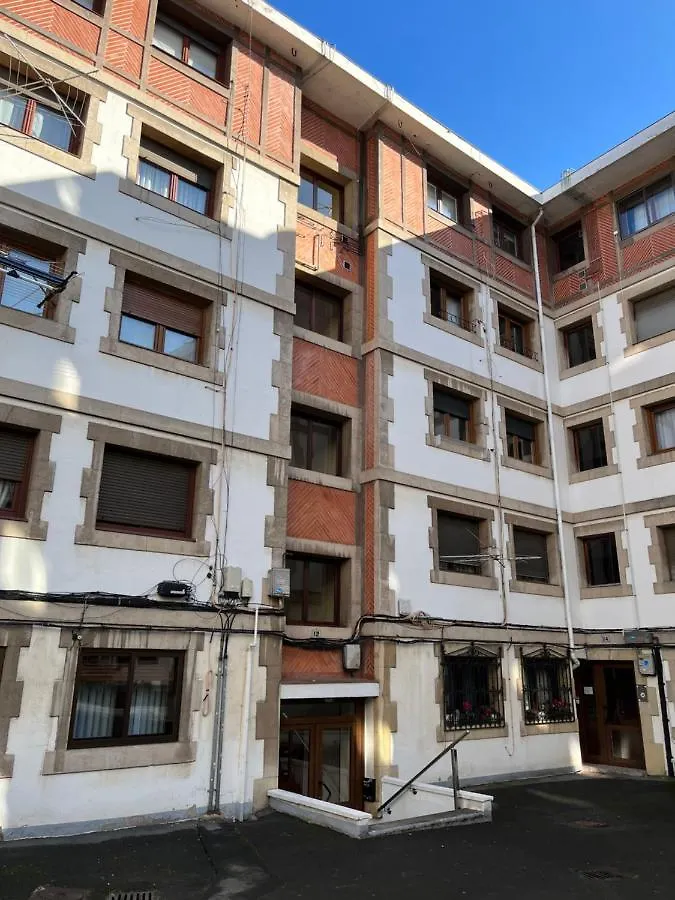 Apartment For 4 In Lejona Casa Natalia No Elevator Spain